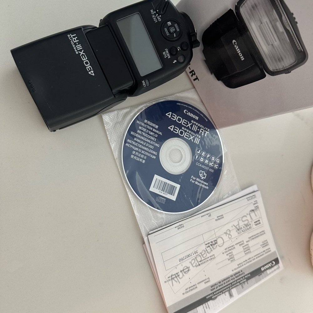 Canon 430EX III-RT Speedlite Flash